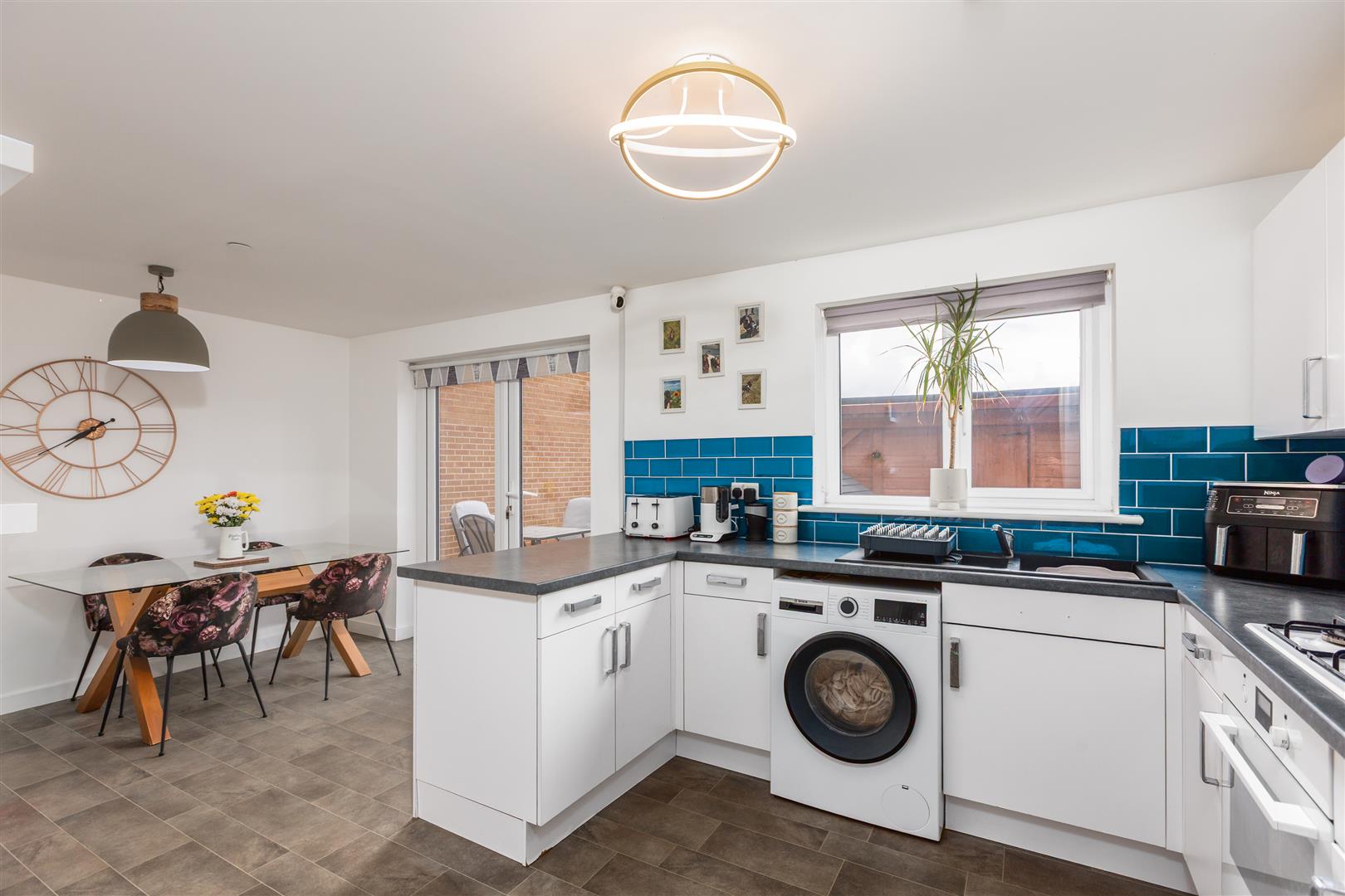 Carway, Kidwelly, SA17 4JG